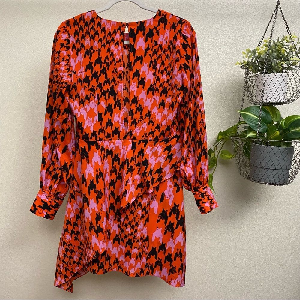 Topshop Houndstooth Patterned Dress - Picture 8 of 11